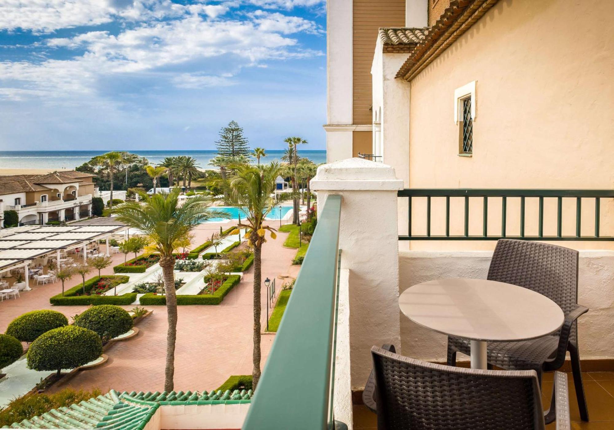 Barceló Hotel 4*