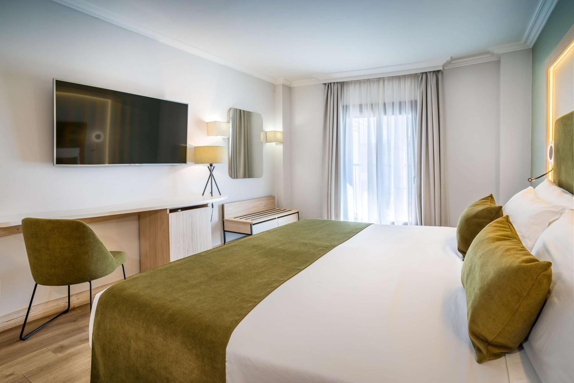 Hotel Barcelo 4*